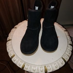 Girls boots